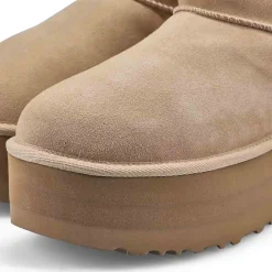 UGG Classic Ultra Mini Platform Women