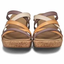 SoftMoc Hillary Women Hot