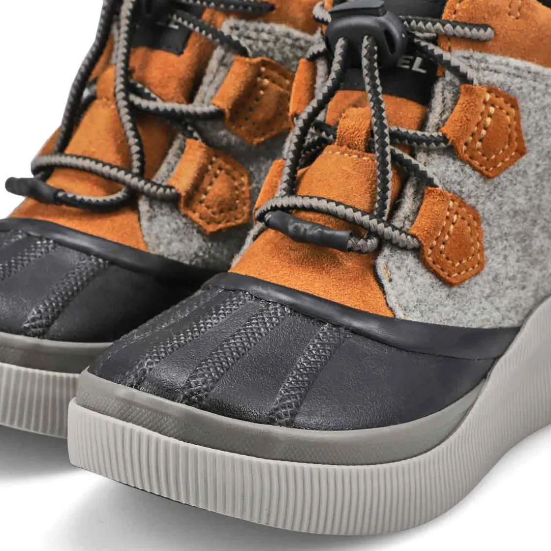 Sorel Out N About IV Classic Girls Taffy/Black Clearance