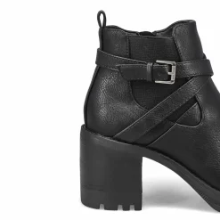 SoftMoc Winnie Women Black Hot